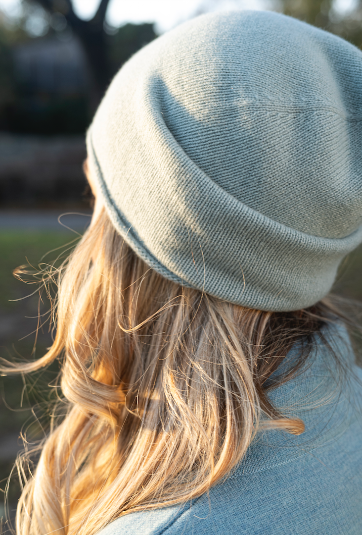Simple Cashmere Skull Cap