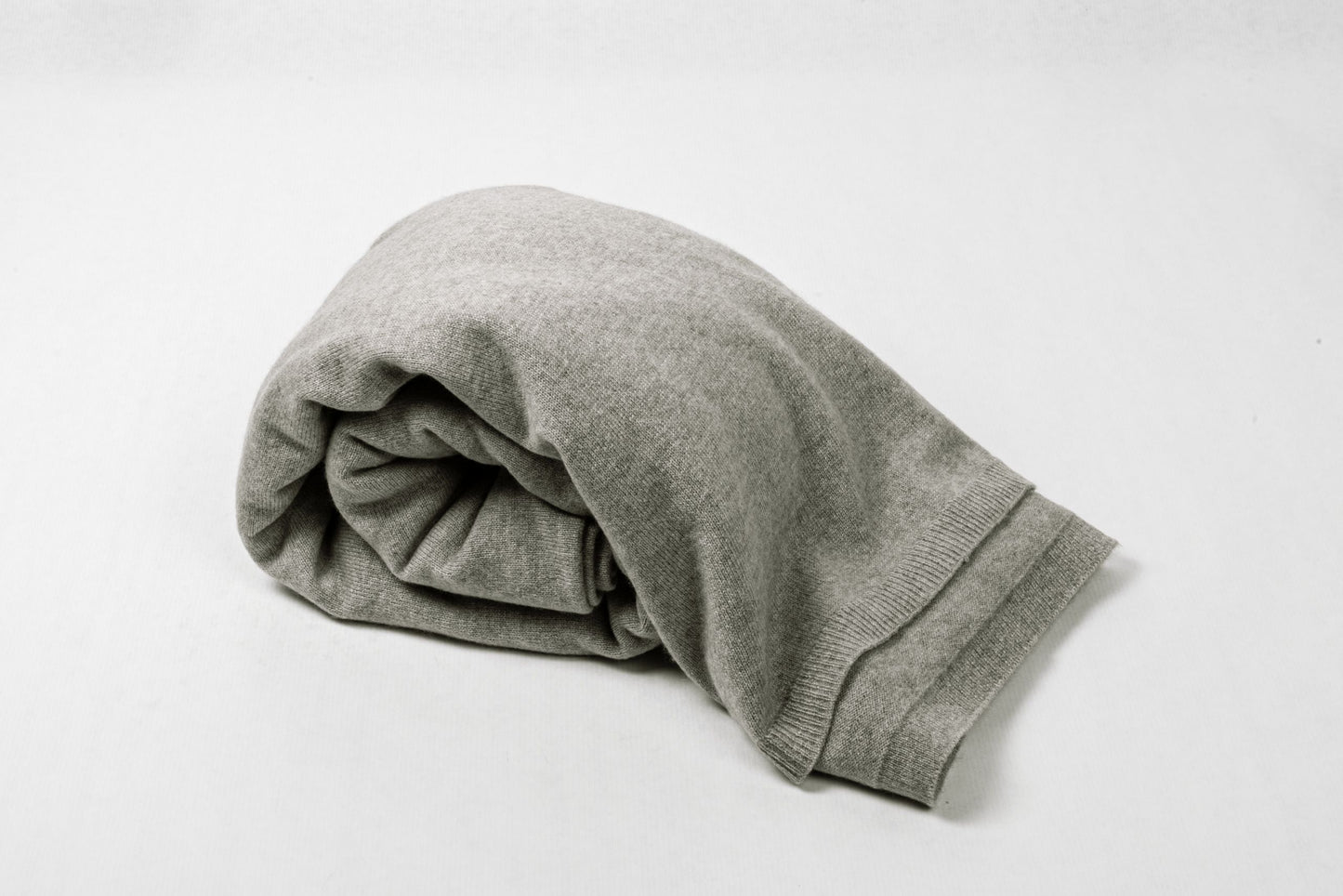Elegant Cashmere Blanket