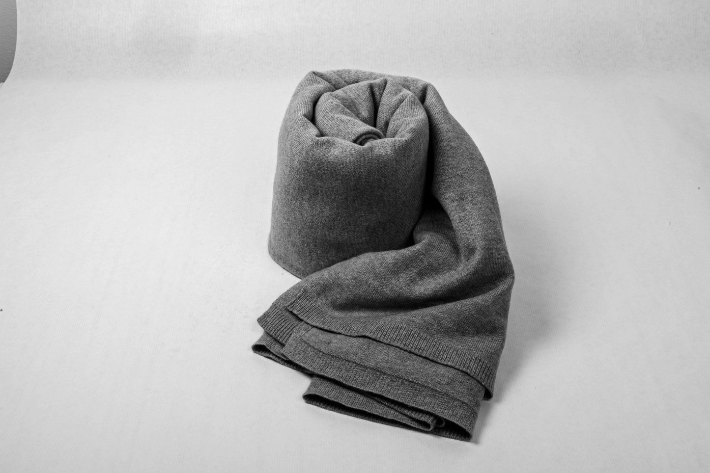 Elegant Cashmere Blanket