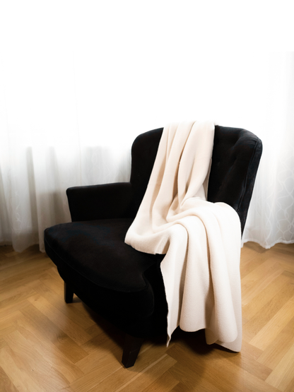 Heavy Knitted Cashmere Blanket