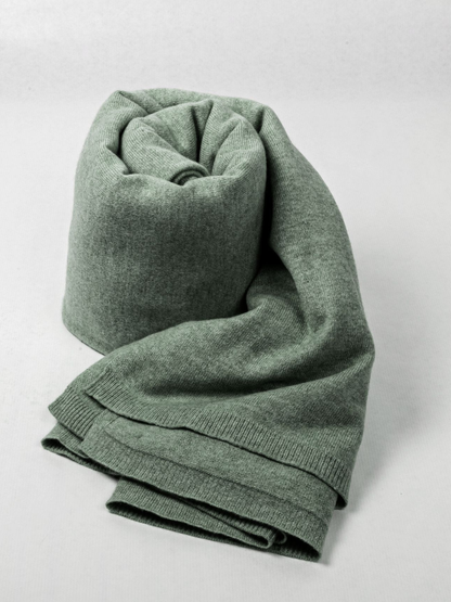 Cozy Classic Cashmere Blanket