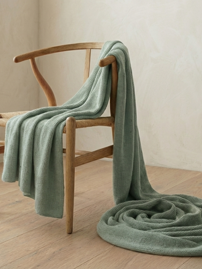 Heavy Knitted Cashmere Blanket