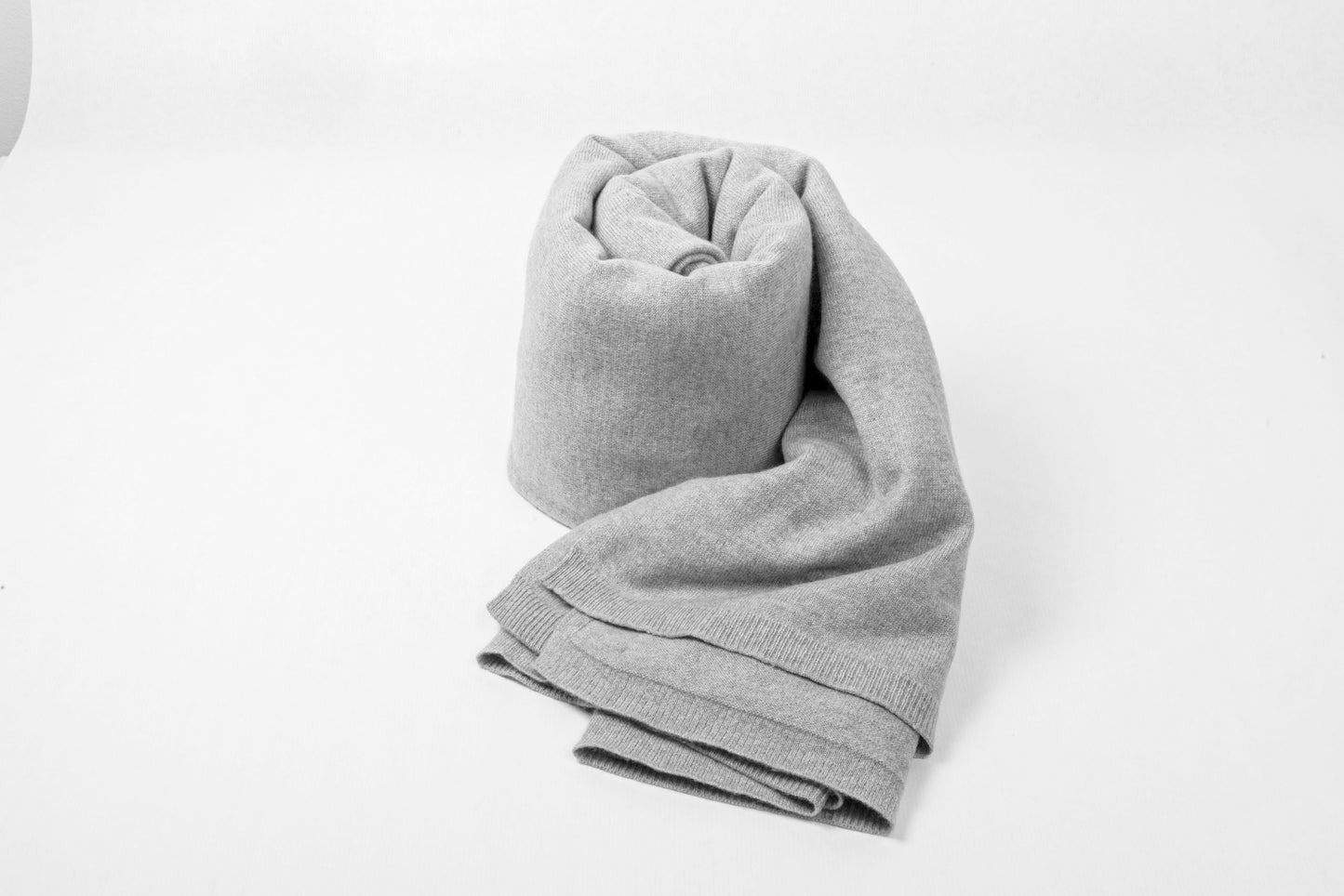 Cozy Classic Cashmere Blanket