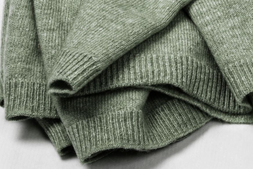 Cozy Classic Cashmere Blanket