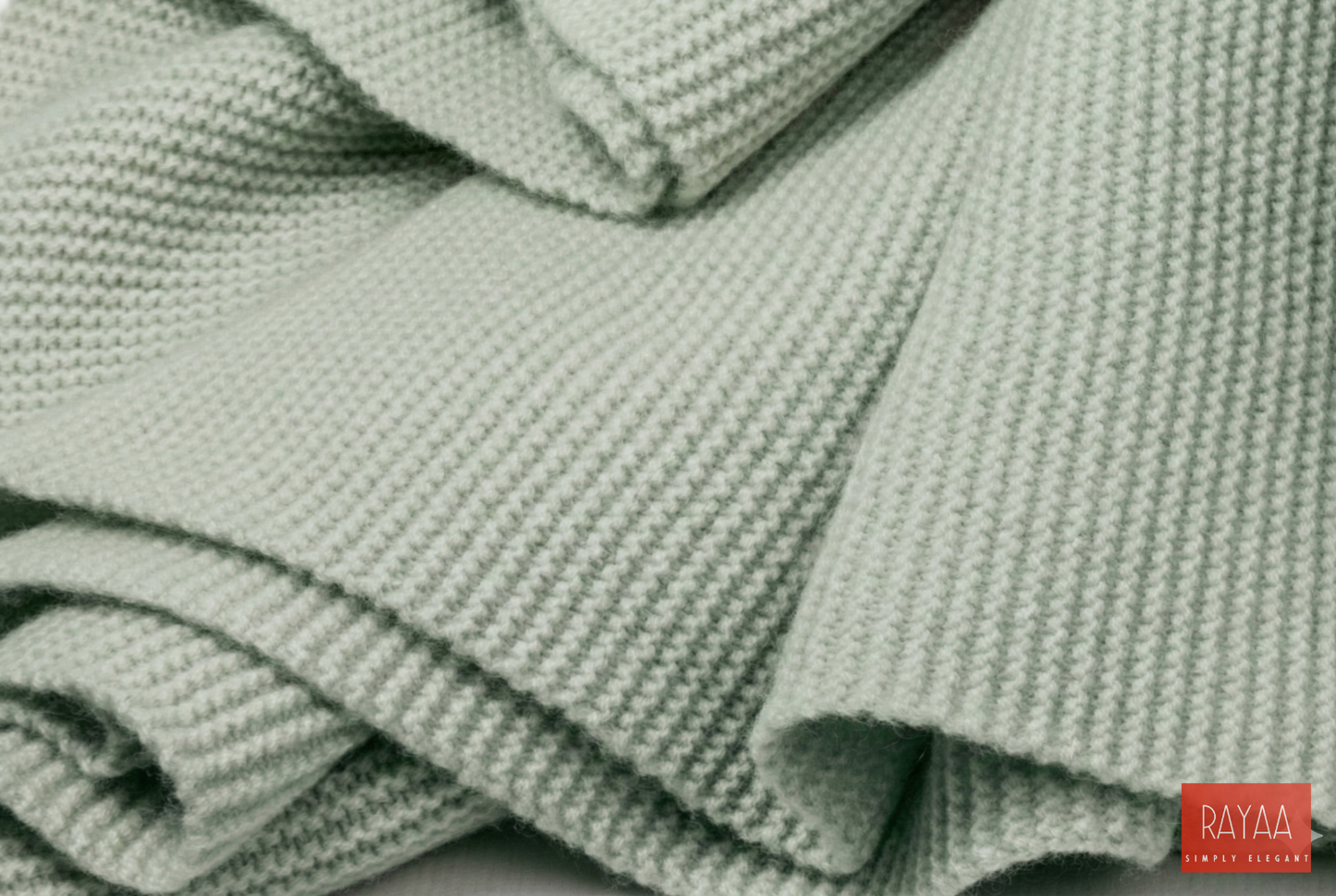 Heavy Knitted Cashmere Blanket