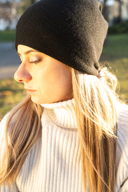 Cashmere Luxury Reverse Knit Cap