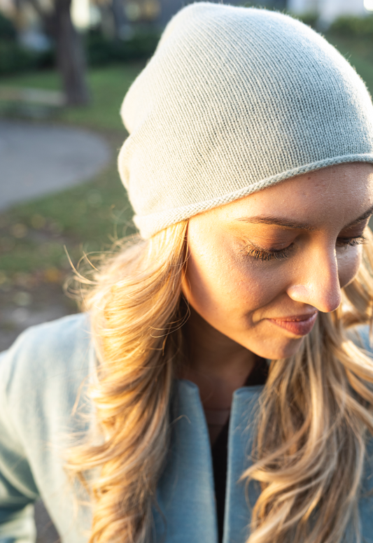 Simple Cashmere Skull Cap